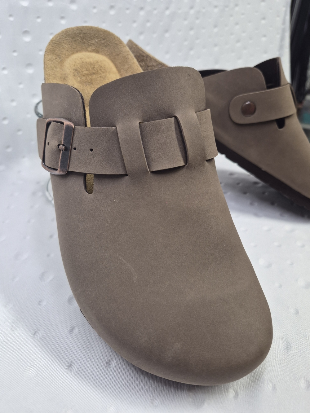 *BRAND NEW* CUSHIONAIRE Hana Womens Clogs - Picture 7 of 13